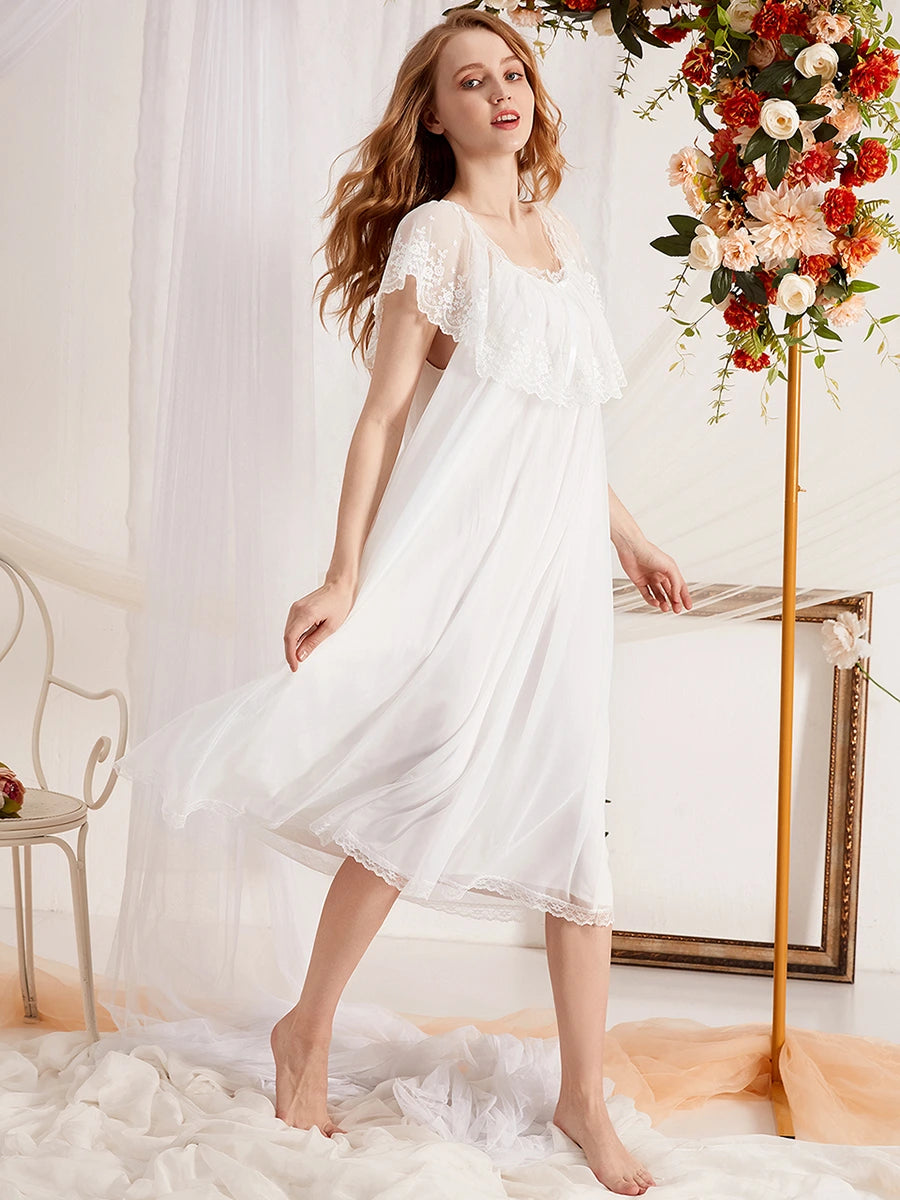 White Vintage Romantic Large See-Through Exquisite Lace Mesh Bow-Knot Two-Layer Nightwear Nightdress