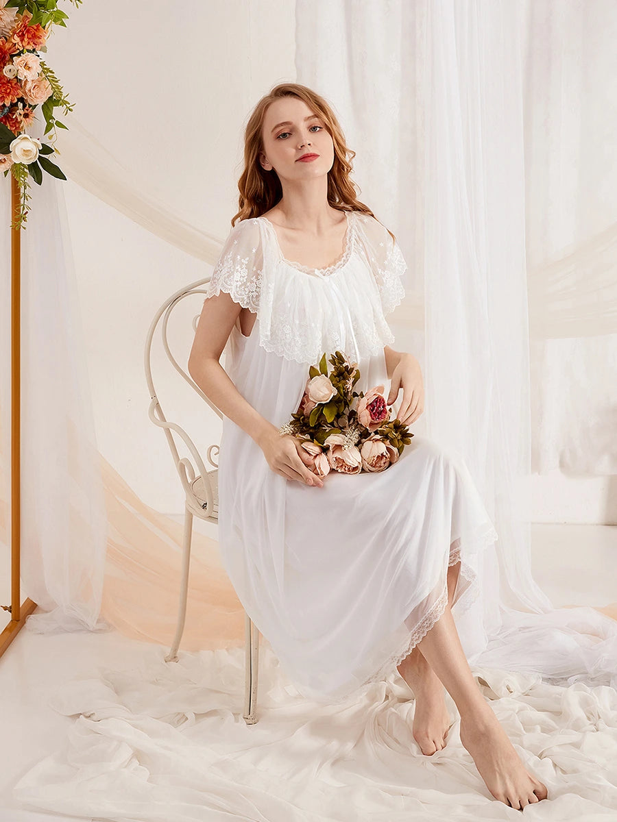 White Vintage Romantic Large See-Through Exquisite Lace Mesh Bow-Knot Two-Layer Nightwear Nightdress