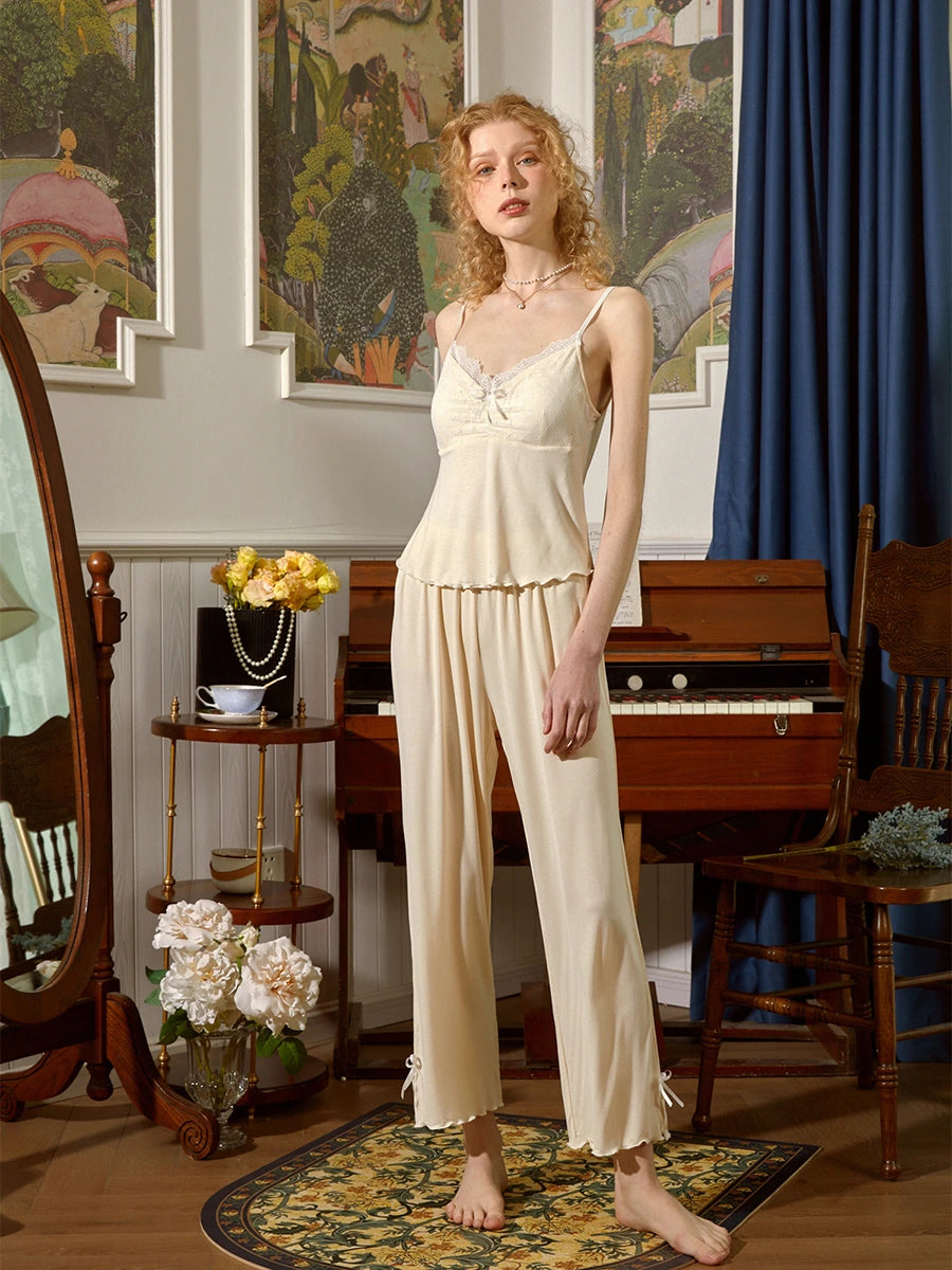 Light yellow Vintage V-Neck Lace Embroidered Sexy Flower Button Camisole Robe Romantic Loungewear Pajama Set