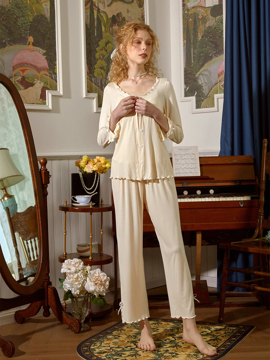 Light yellow Vintage V-Neck Lace Embroidered Sexy Flower Button Camisole Robe Romantic Loungewear Pajama Set