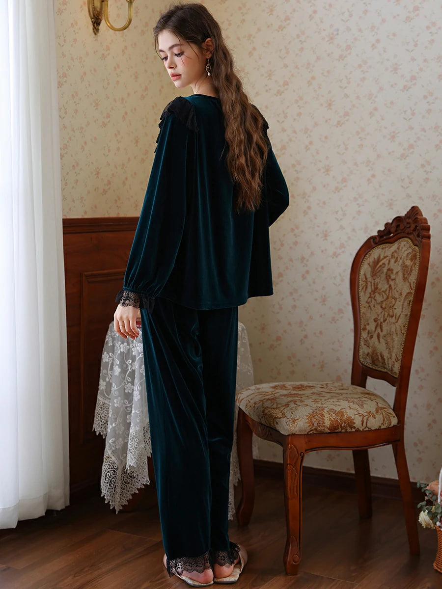 Slessic Romantic Vintage French Exquisite Lace Bow Autumn And Winter Warm Velvet Pajama Set Loungewear Sleepwear