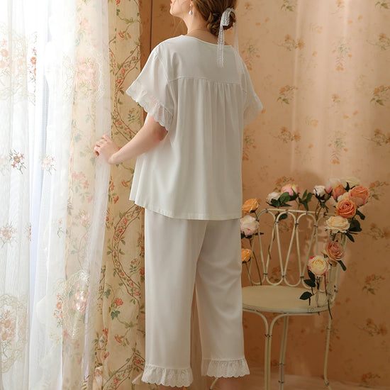White Romantic Vintage Big V-Neck Embroidered Bow-Knot Lace Short-Sleeved Loungewear Nightwear Pajama Set