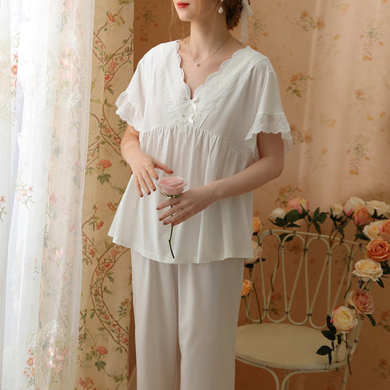 White Romantic Vintage Big V-Neck Embroidered Bow-Knot Lace Short-Sleeved Loungewear Nightwear Pajama Set