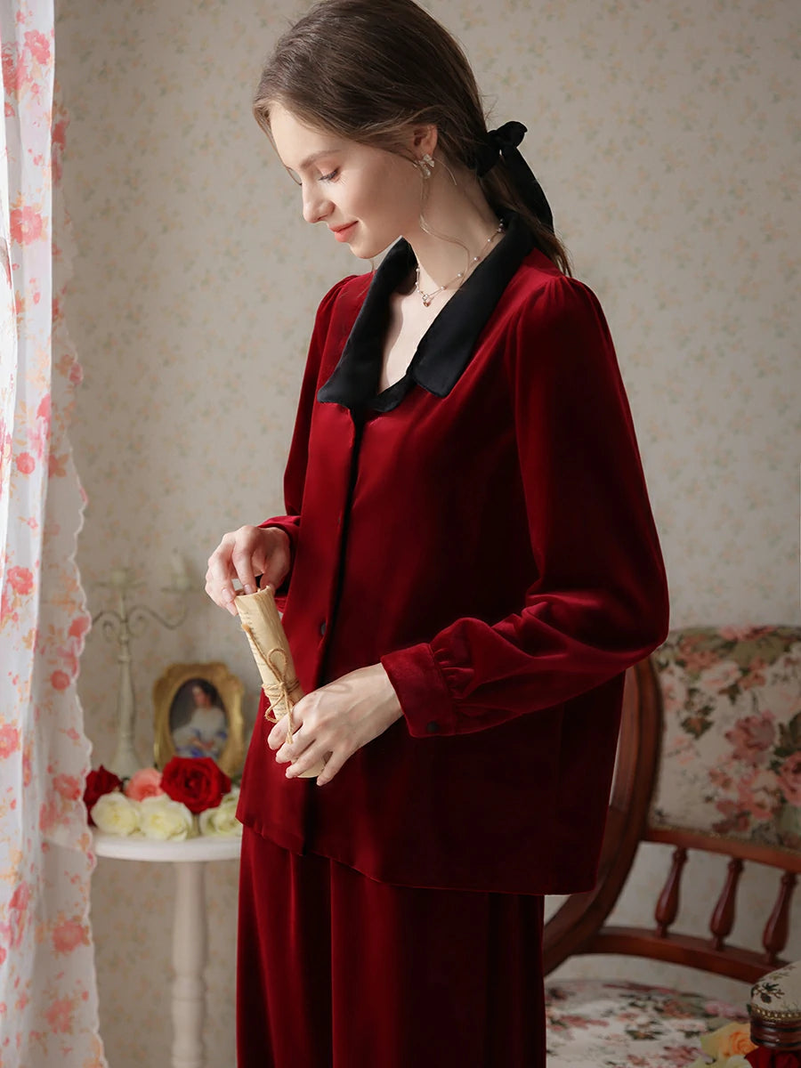 Slessic Vintage Romantic Womens Nightwear For Spring Autumn And Winter Simple Gold Velvet Splicing Long-Sleeved Loungewear Pajamas Set