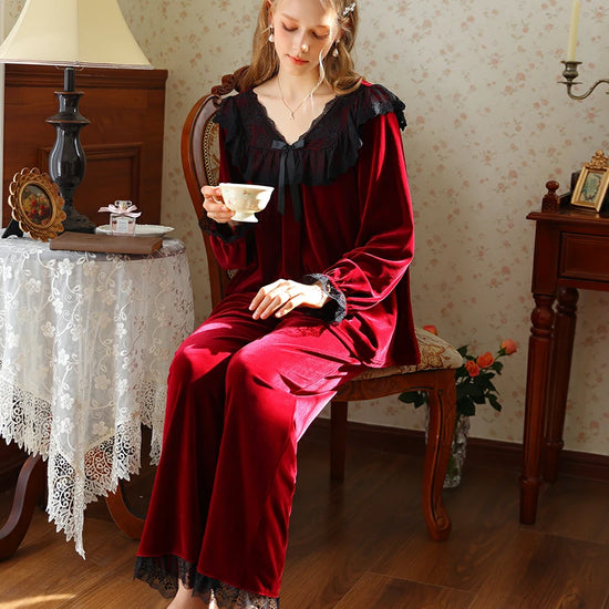 Slessic Romantic Vintage French Exquisite Lace Bow Autumn And Winter Warm Velvet Pajama Set Loungewear Sleepwear