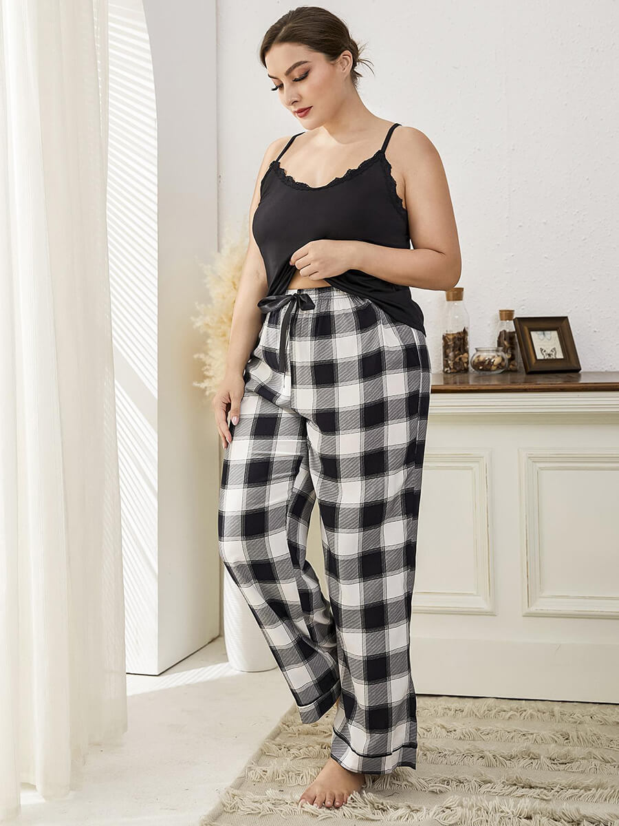 Black Plus Size Classic Lace Neckline Plaid Print Elegant Camisole Loungewear Sleepwear Pajama set