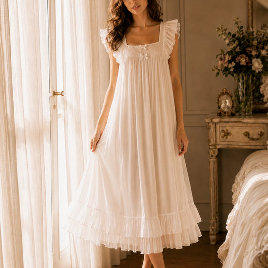 SlesSic vintage ruffle nightgown in ivory white with soft flowing viscose fabric