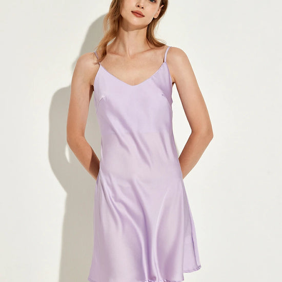 Slessic Satin Chemise Nightgown Thin Strap Sleep Dress with V-Neckline and Lustrous Fabric Elegant Drape and Soft Texture for Relaxing Evenings and Nightwear