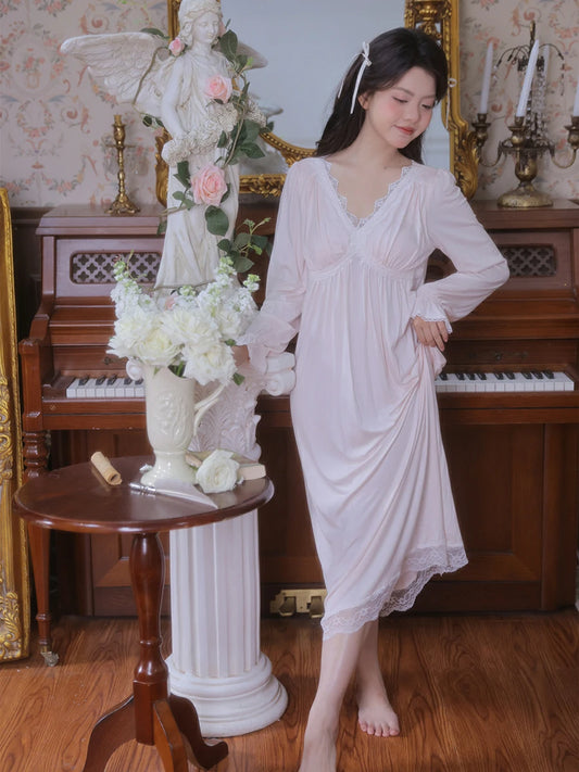 Slessic Vintage Elegant Court Style Exquisite Sheer Lace Embroidery V-Neck Long-Sleeved Nightdress