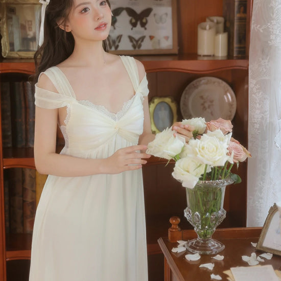 Slessic Romantic Vintage See-Through Mesh Lace Exquisite Embroidered Robe Double-Layer Slip Nightwear Nightgown Set