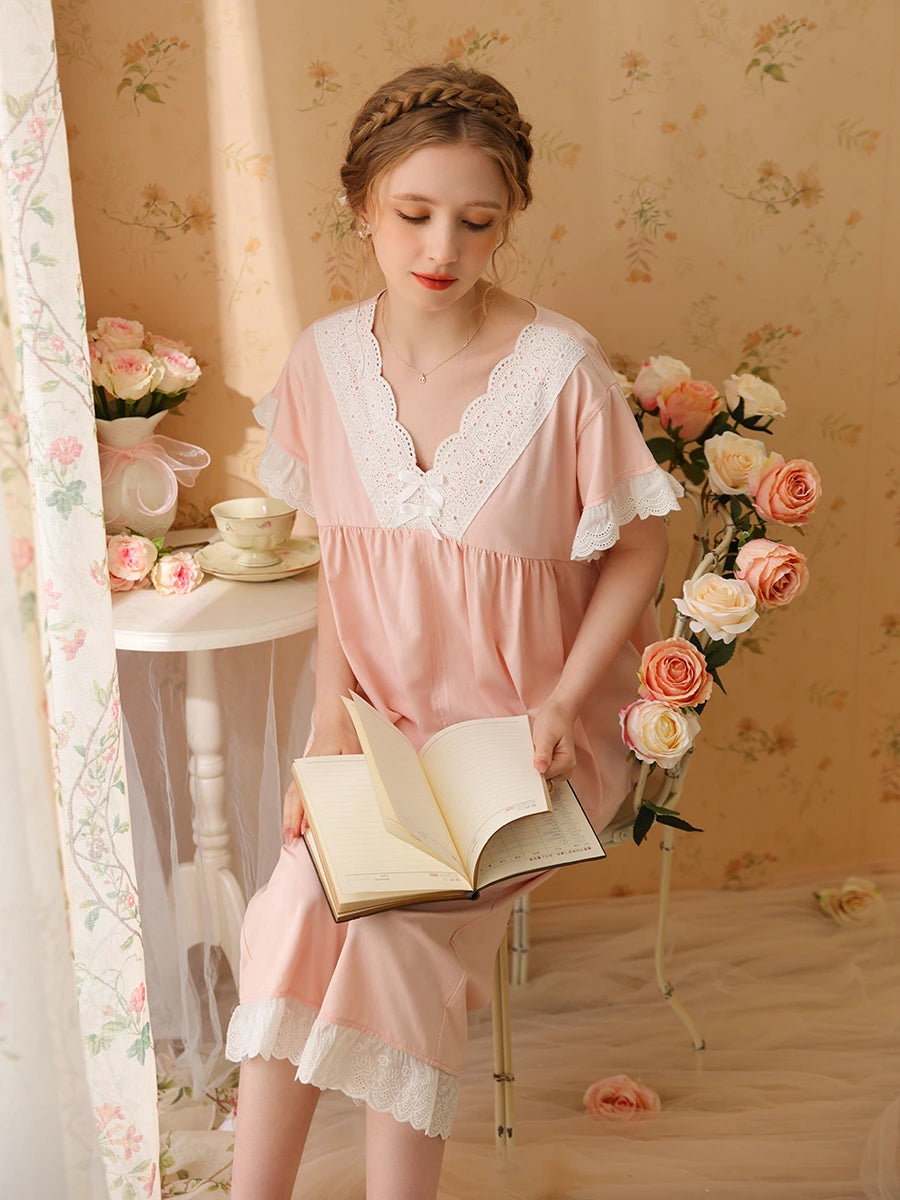 Pink Romantic Vintage Big V-Neck Embroidered Bow-Knot Lace Short-Sleeved Loungewear Nightwear Pajama Set
