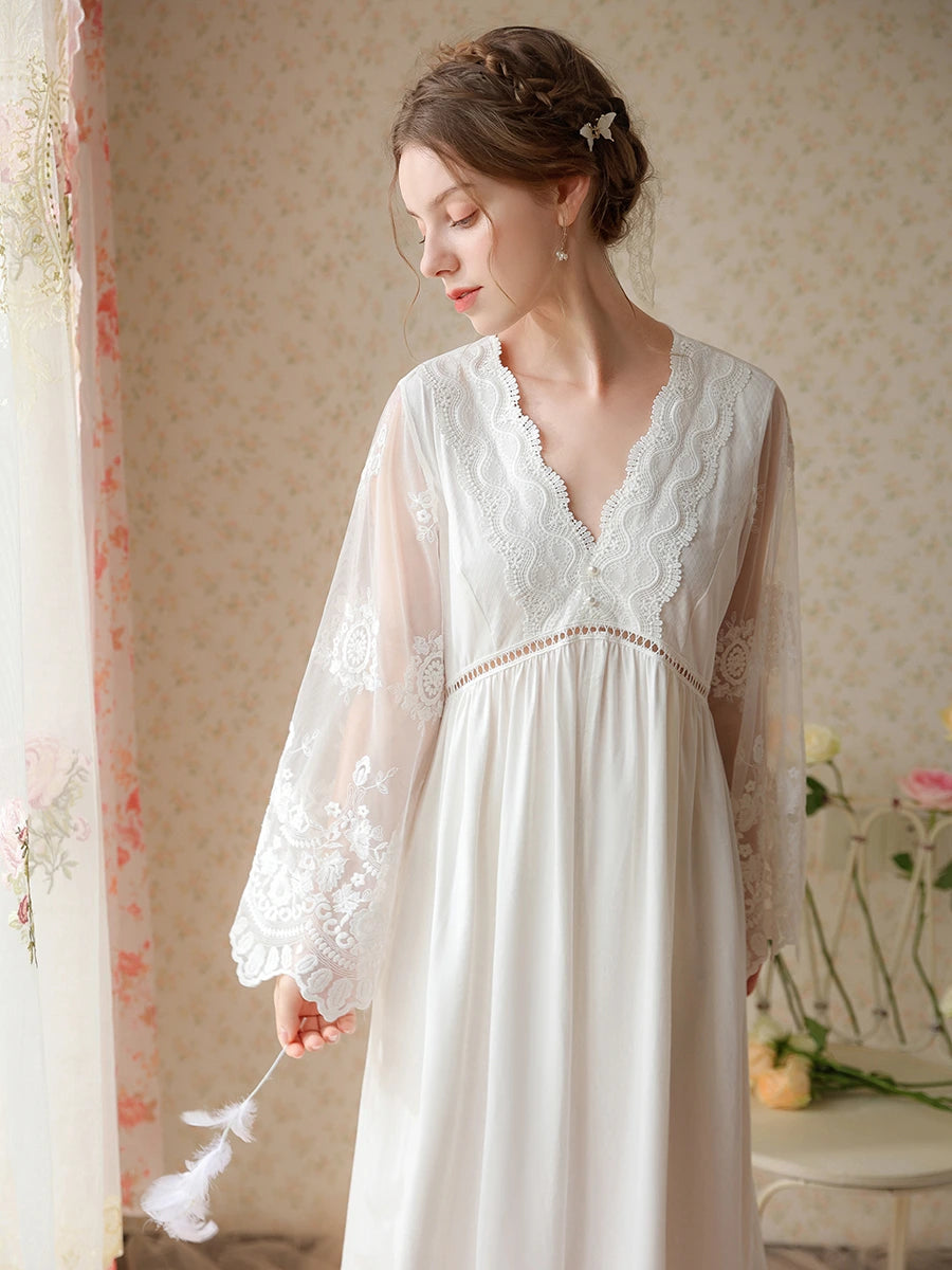 White Vintage Romantic Deep V Exquisite Large Embroidery See-Through Mesh Long-Sleeved Nightwear Nightdress
