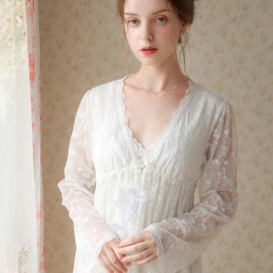 White Vintage Romantic See-Through Lace Embroidered Slip Mesh Robe Elegant Nightwear Nightdress Set