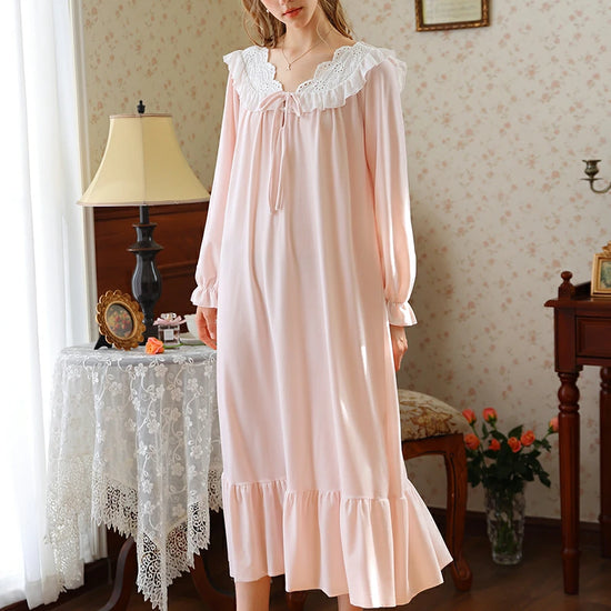 Slessic Romantic French Loose Exquisite Large Embroidered Autumn And Winter Warm Velvet Nightdress Nightwear Sleepwear