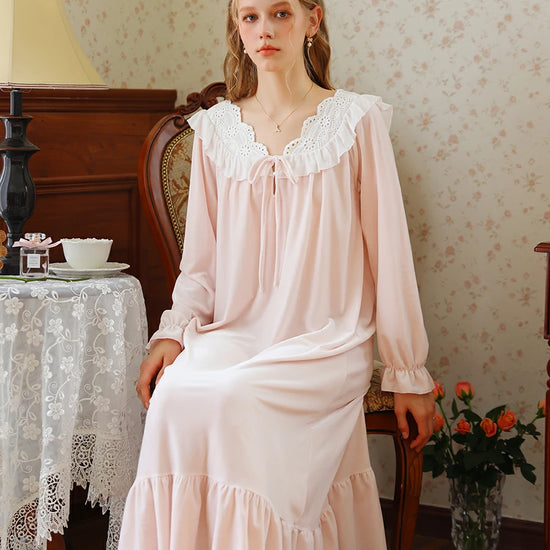 Slessic Romantic French Loose Exquisite Large Embroidered Autumn And Winter Warm Velvet Nightdress Nightwear Sleepwear