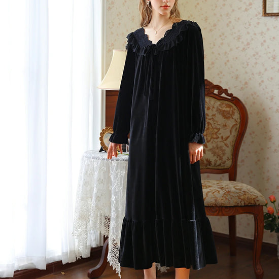 Slessic Romantic French Loose Exquisite Large Embroidered Autumn And Winter Warm Velvet Nightdress Nightwear Sleepwear