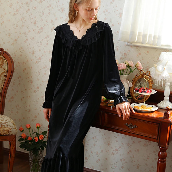 Slessic Romantic French Loose Exquisite Large Embroidered Autumn And Winter Warm Velvet Nightdress Nightwear Sleepwear