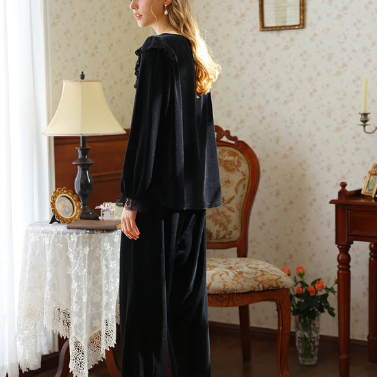 Slessic Romantic Vintage French Exquisite Lace Bow Autumn And Winter Warm Velvet Pajama Set Loungewear Sleepwear