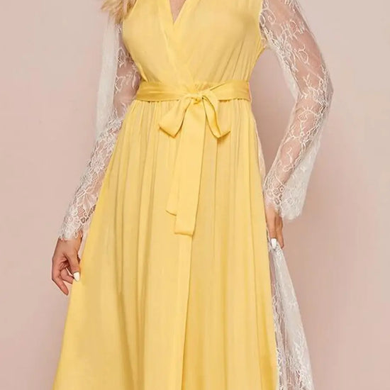 Yellow Vintage Palace Style Sexy V-neck See-through Lace Mesh Embroidered Nightwear Robe