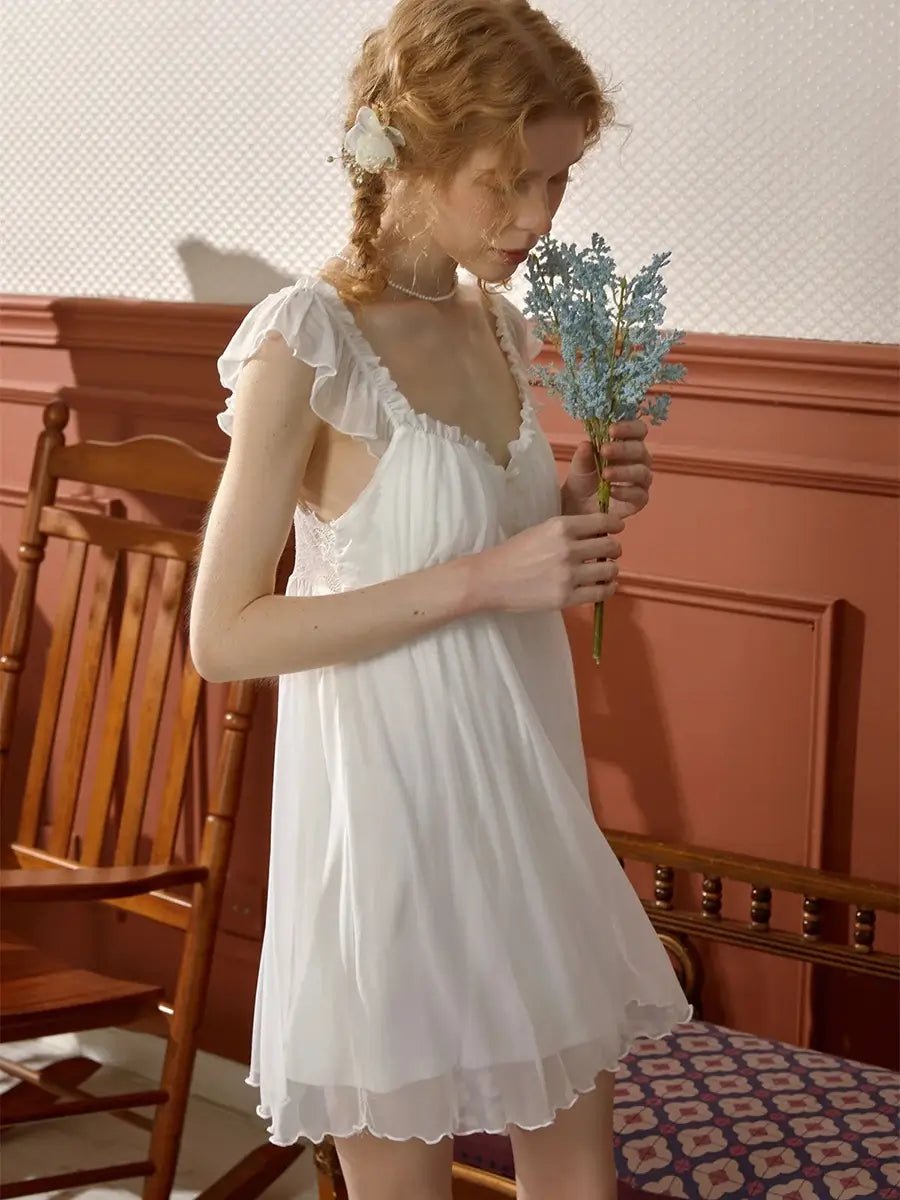 White Vintage Romantic Ruffled Design See-Through Mesh Double Layer Lace Elegant Nightwear Nightdress